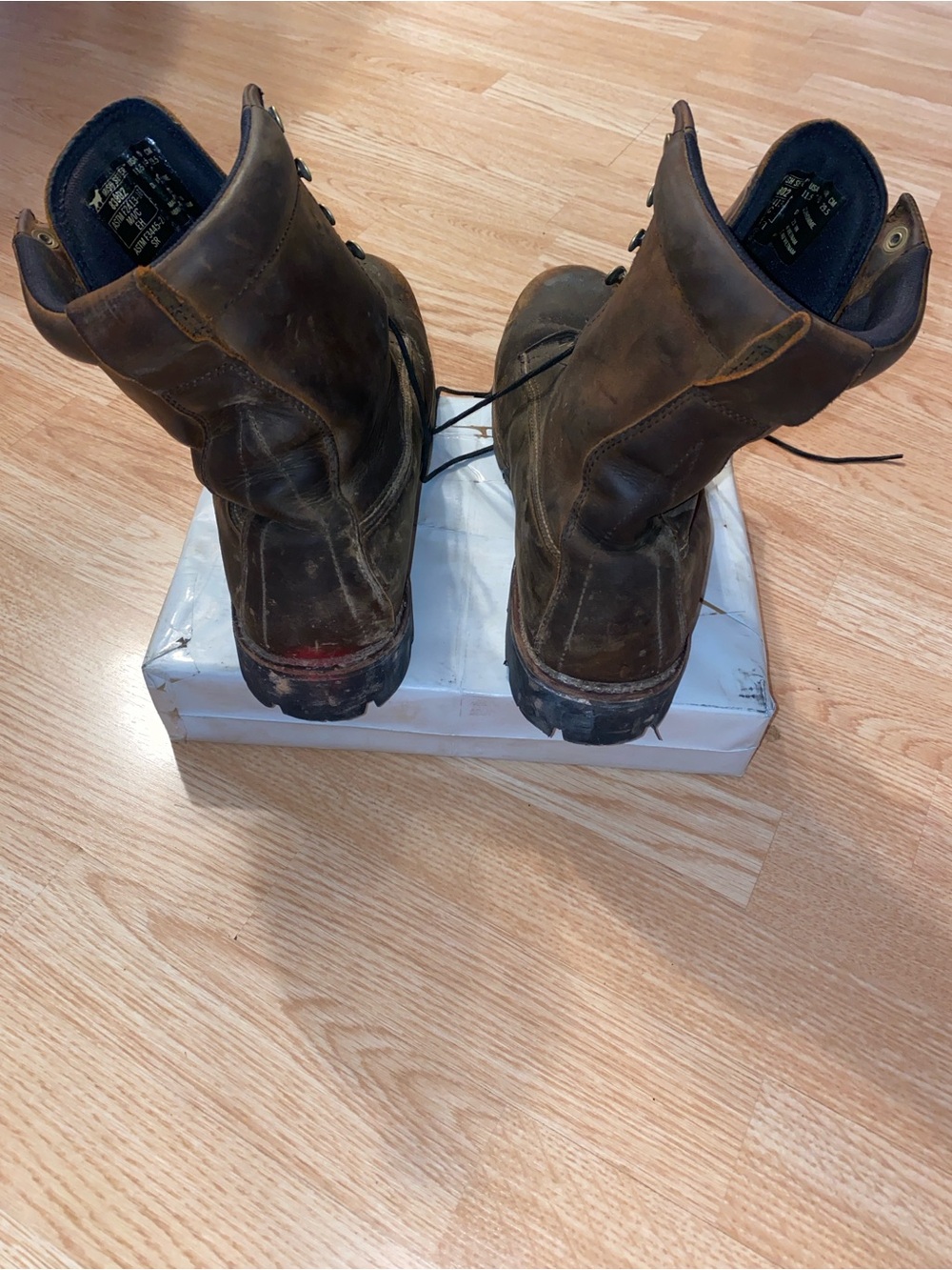 Irish Setter Brown Lace-Up Work Boot with Light Sole - Picture 4 of 10